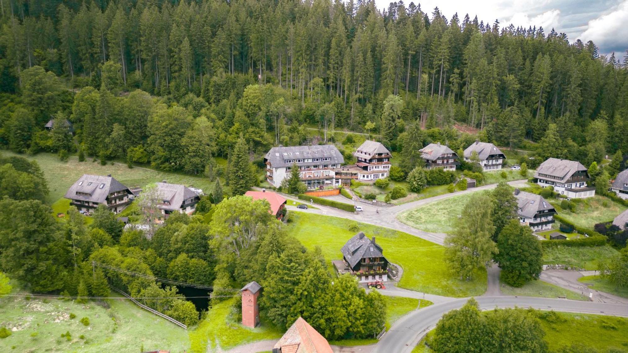 Hotel Sonnenberg Garni Hinterzarten Exterior foto
